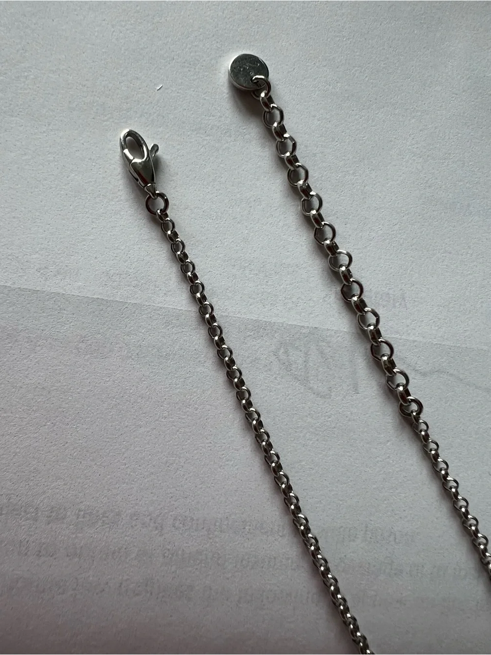 Gucci Silver Interlocking G Rope-Edge Pendant Necklace